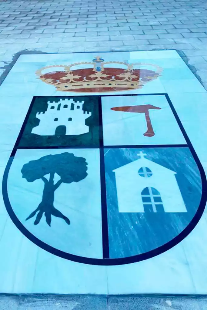 Escudos de Plaza en mármol - Mármoles Tofé - La Rioja