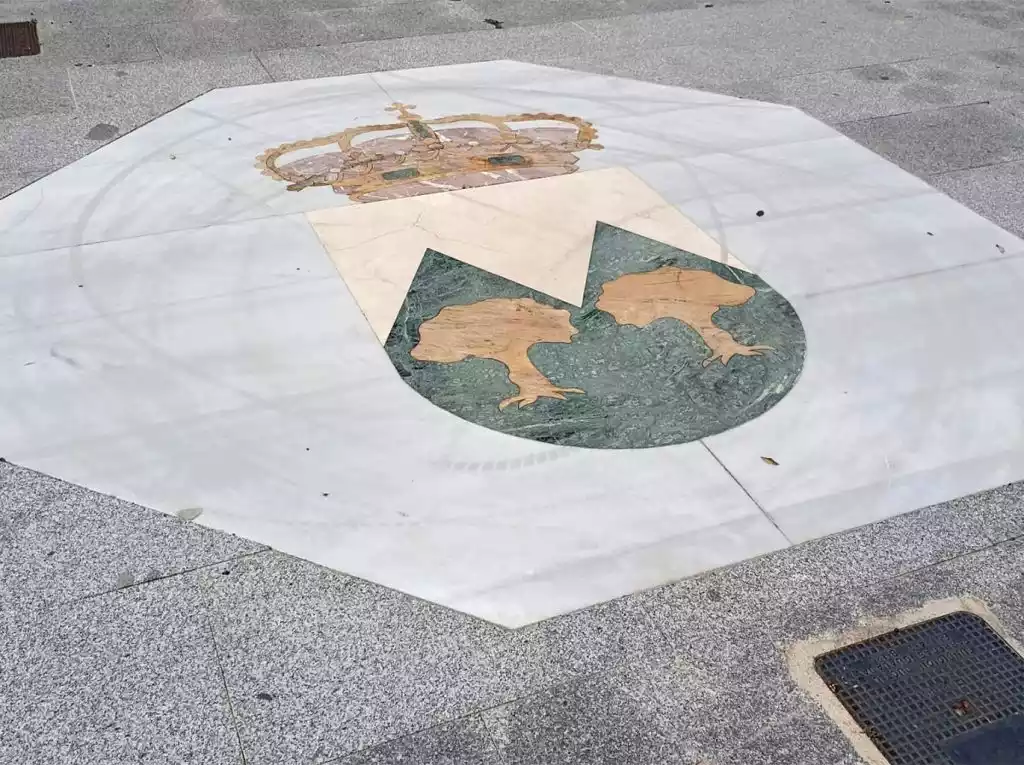 Escudos de mármol - Mármoles Tofé - La Rioja