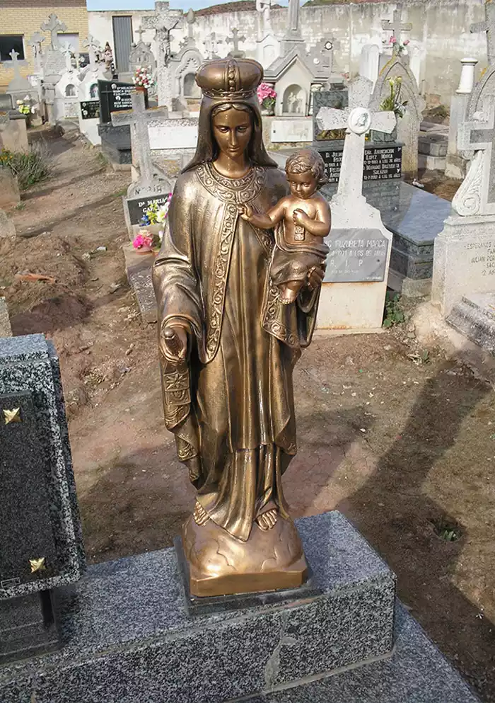 Figura de mármol sintético imitación bronce