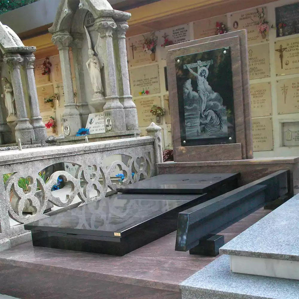 Arte Funerario - Panteones - Mármoles Tofé - La Rioja