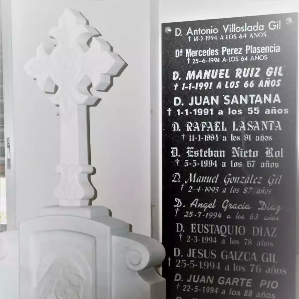 Arte Funerario - Tumbas - Mármoles Tofé - La Rioja